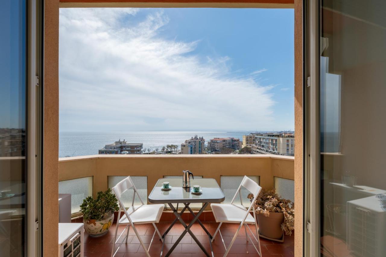 Catania Seaview Apartment With Balcony Exterior foto